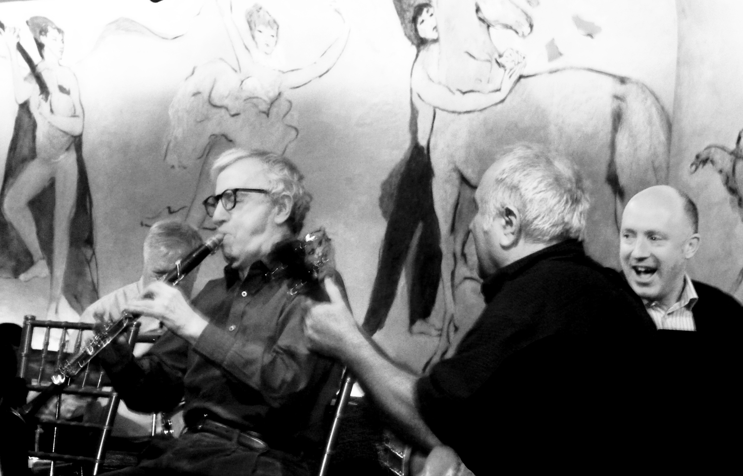 Woody Allen playing with the Eddy Davis New Orleans Jazz Band