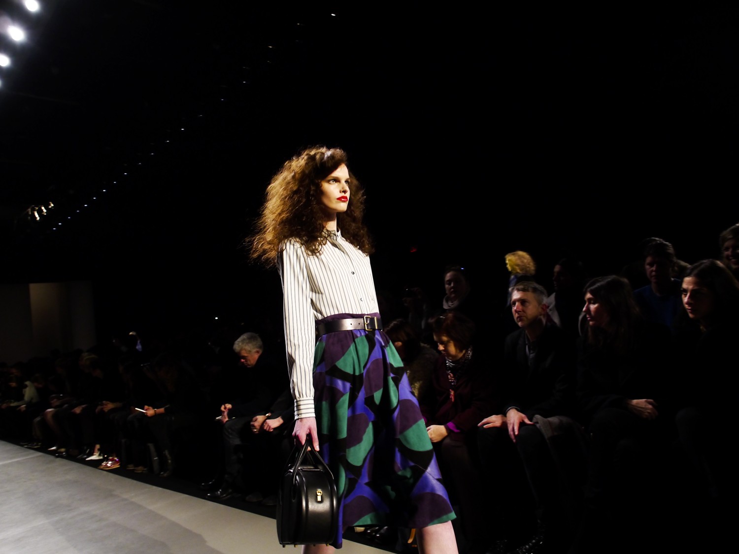 Marc by Marc Jacobs S/S 2014 Show Live Stream purple TELEVISION(02)
