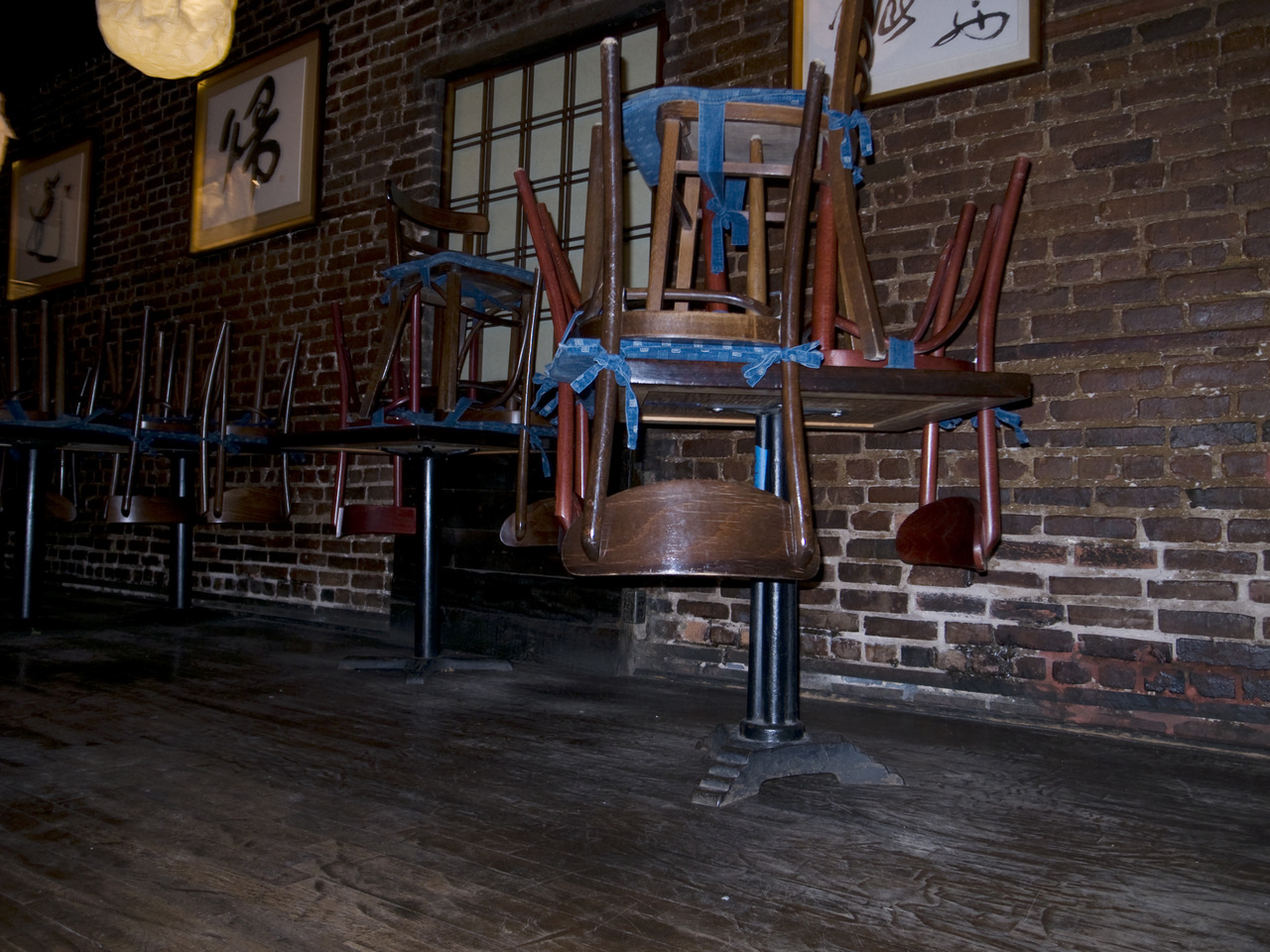 Omen at closing time, New York. Photo Olivier Zahm purple TRAVEL