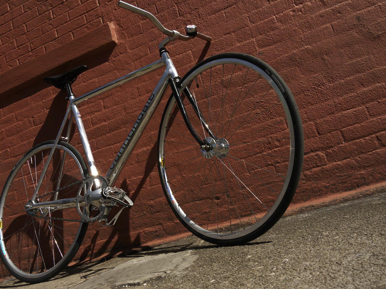 A customized Cannondale bicycle on Mott Street, New York. Photo Olivier